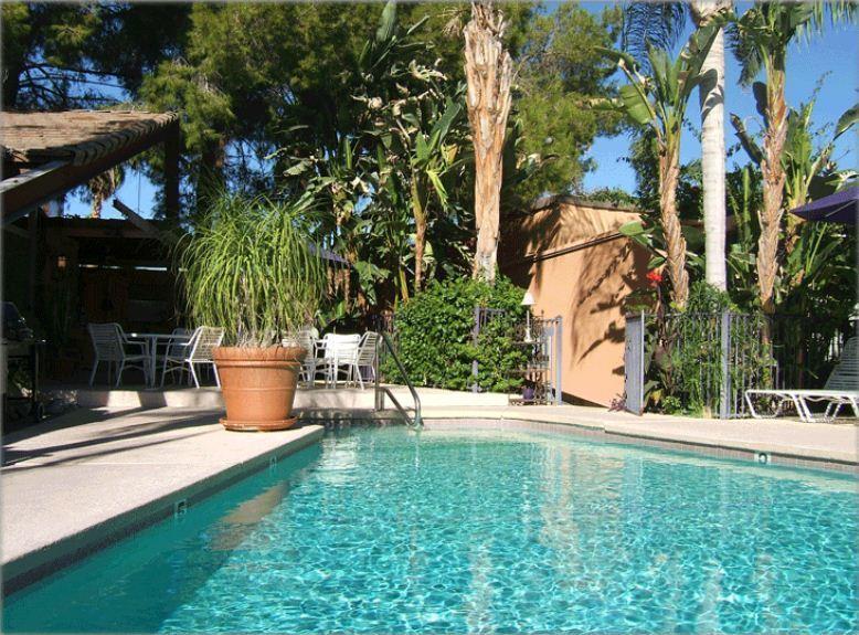 Triangle Inn Clothing Optional Resort For Men Palm Springs Exteriör bild